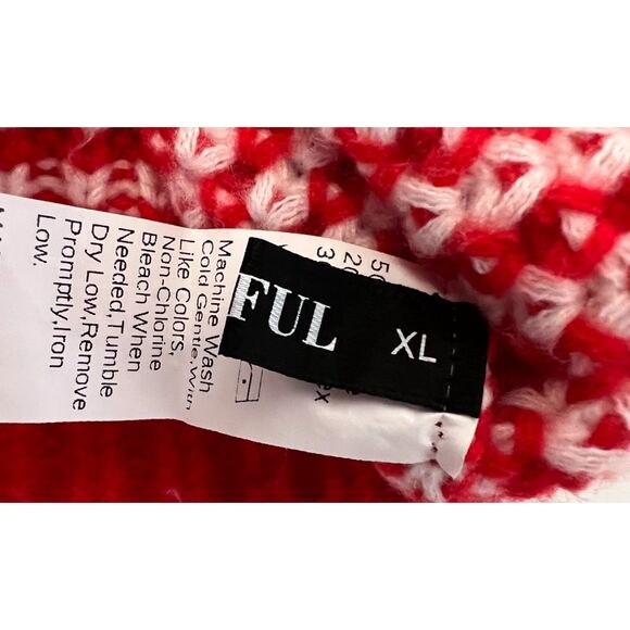 Vintage inspired Zaful cropped red and white sweater. Size XL. - Picture 7 of 8
